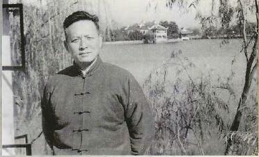 1965年12月，郑林在杭州。